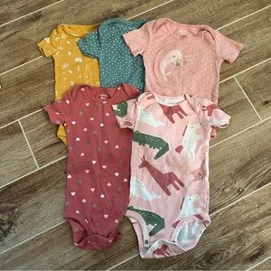 Carters bodysuits size 18 month